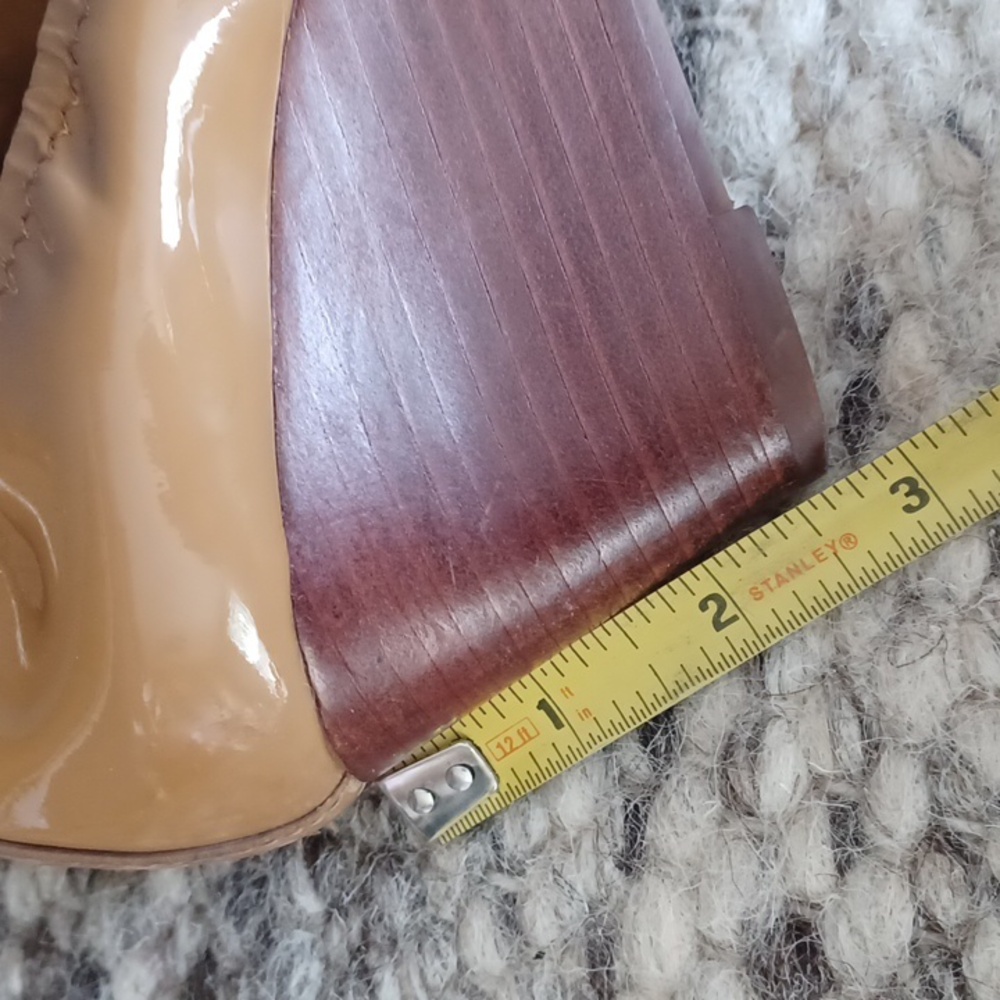 Tory Burch wedges - Picture 10 of 16